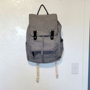 Everlane Men's Backpack in Heather Grey